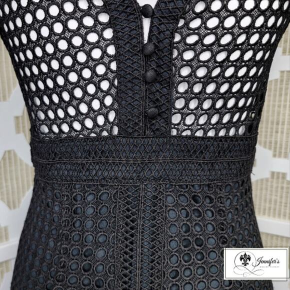 Dex Women's Black 2-Layered Crochet Eyelet Sleeveless Dress Size Large - Picture 9 of 13